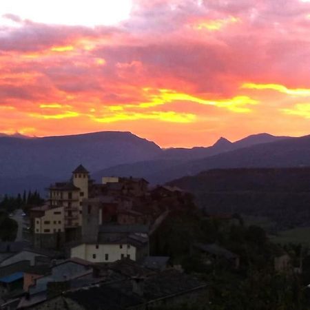 Apartament Gran Pirineu Montferrer ภายนอก รูปภาพ